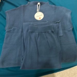 Caracilia Sleeveless Two Piece Set,